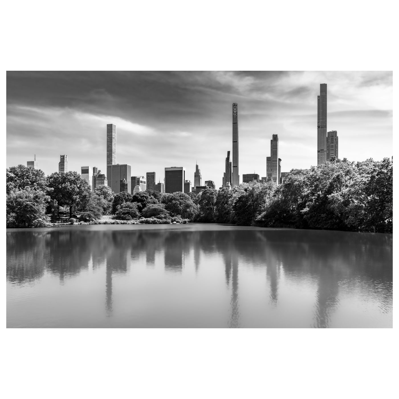 Photograph of Manhattan skyline in Central Park 